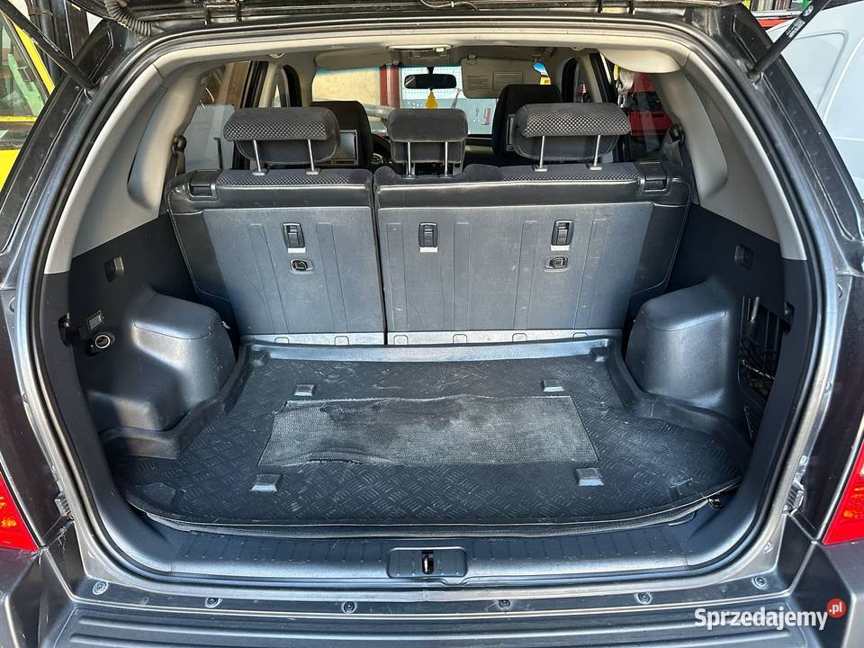 Hyundai Tucson I SUV 20 CRDi 140 103kW produkcji uszkodzony Myszków
