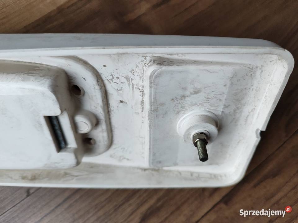 lampa tylna nowa Trabant osobowe