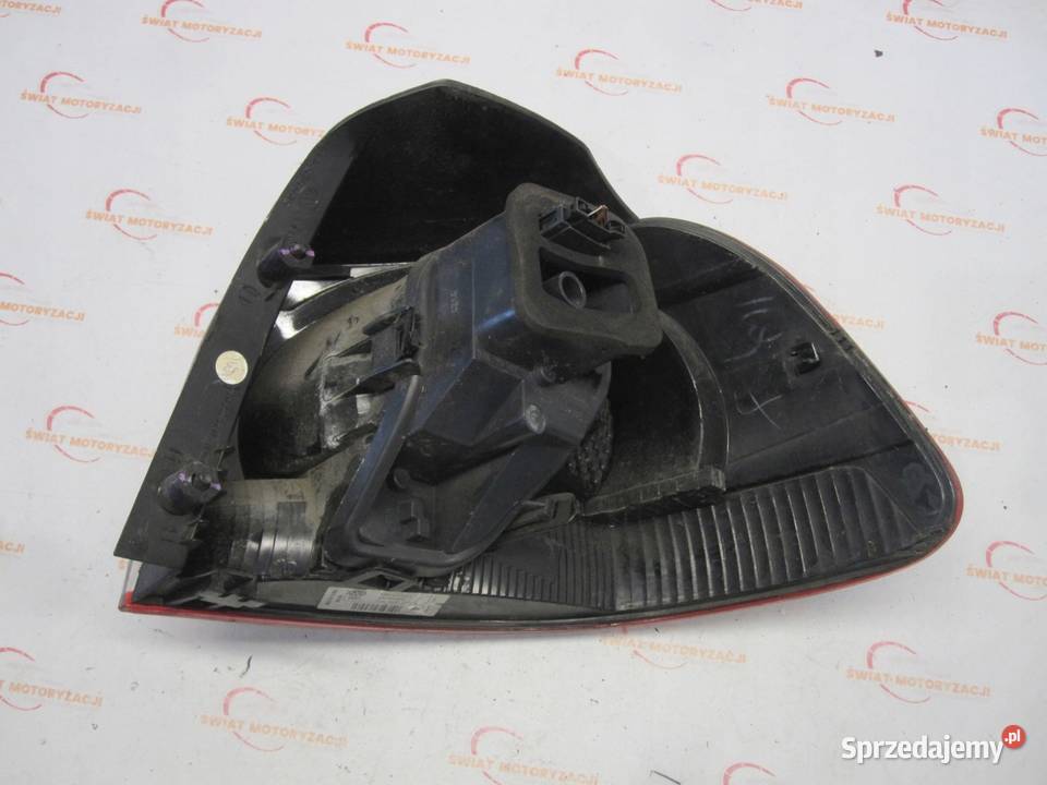 VW GOLF VI 09r lampa lewa tył 5K0945095E Kielce sprzedam