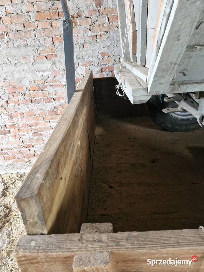 Wóz platforma przyczepa Pronar Wadlew