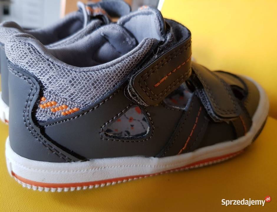 Young Style sandały sandałki letnie buty buciki 16.7cm świętokrzyskie