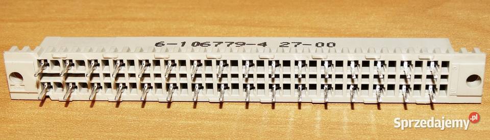 Złącze wtyk AMP 61067794 32 PIN żeński prosty Gliwice sprzedam