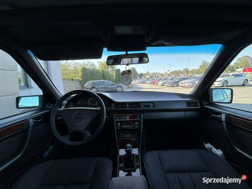 Mercedes E 250 szeroka listwa klimatronic el śląskie Żory