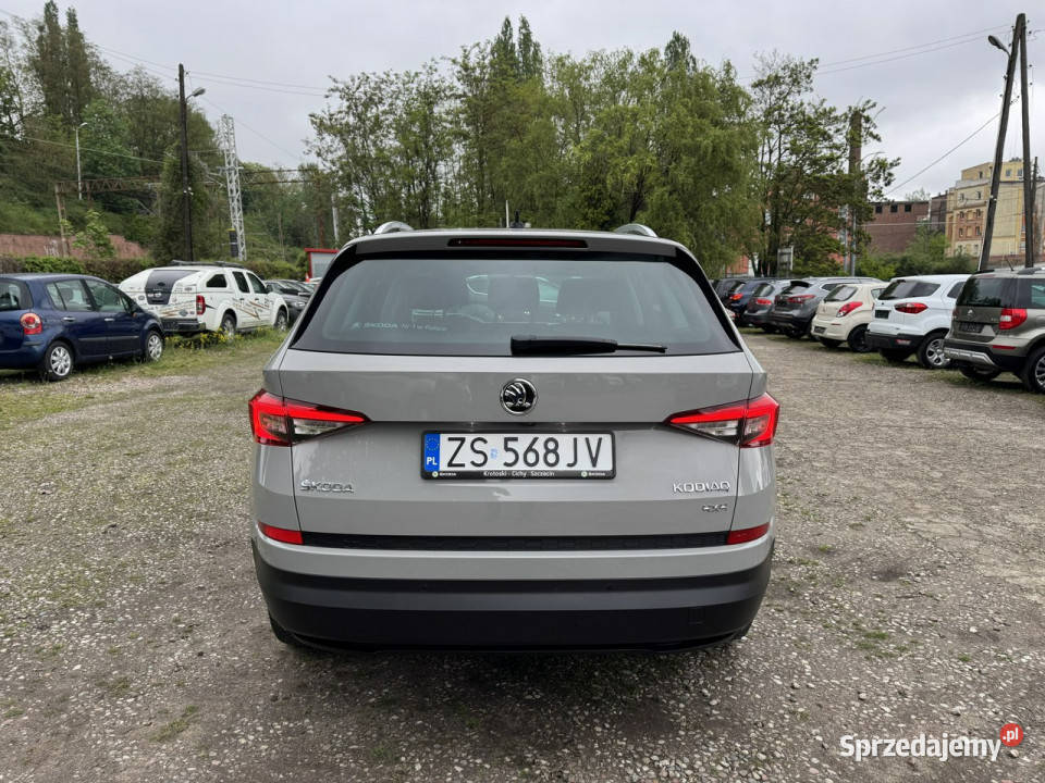 koda Kodiaq 20TDi1504x4BezwypadkowyPierwszy szary Motoryzacja Szczecin