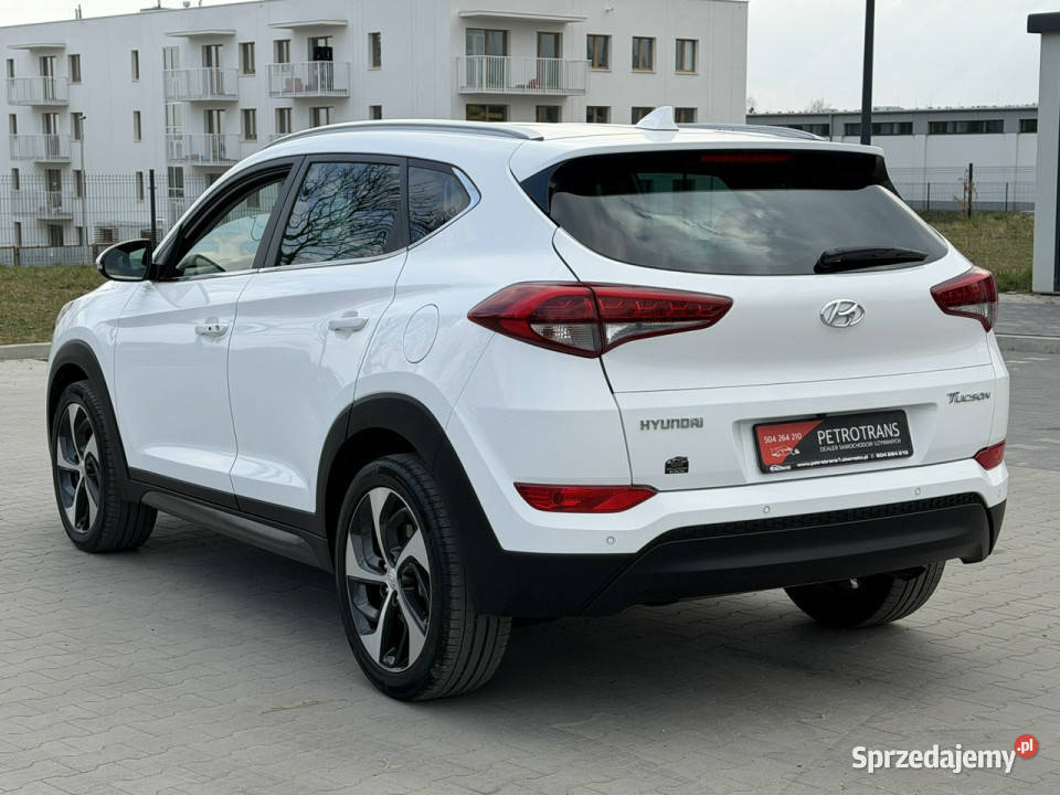 Hyundai Tucson 17 CRDI 141 LED AUTOMAT Nawigacja przyciemniane szyby Mrągowo sprzedam