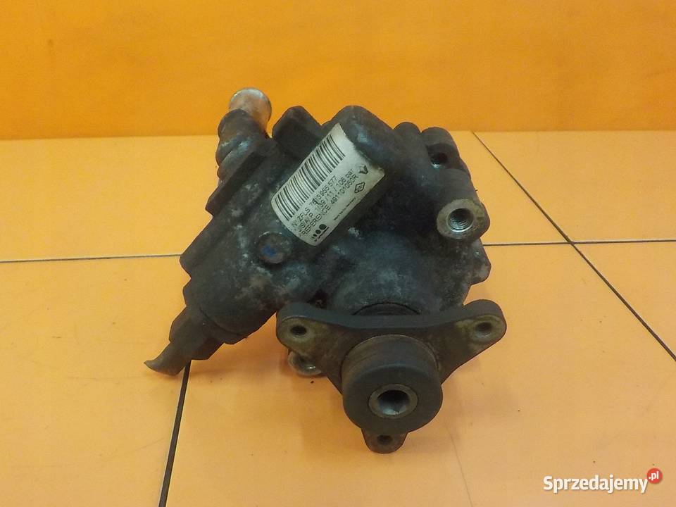 TRAFIC VIVARO 20 DCI EURO 5 12r 114 M9R786 pompa mazowieckie Suków sprzedam