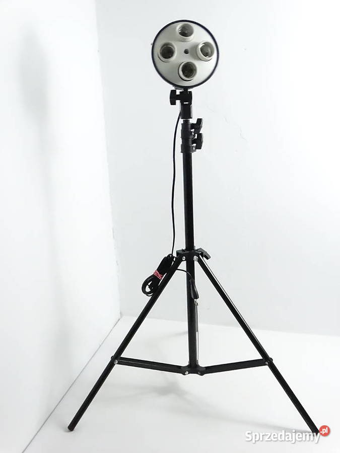 Zestaw oświetleniowy do studia Oprawka na 4 lubelskie