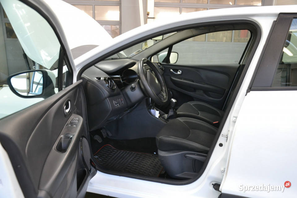 Renault Clio lifcie 15 dci 90 ledy tablet