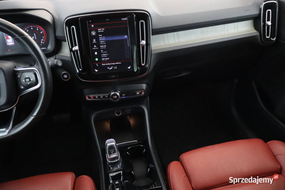 Volvo XC40 T4 isofix śląskie Zabrze