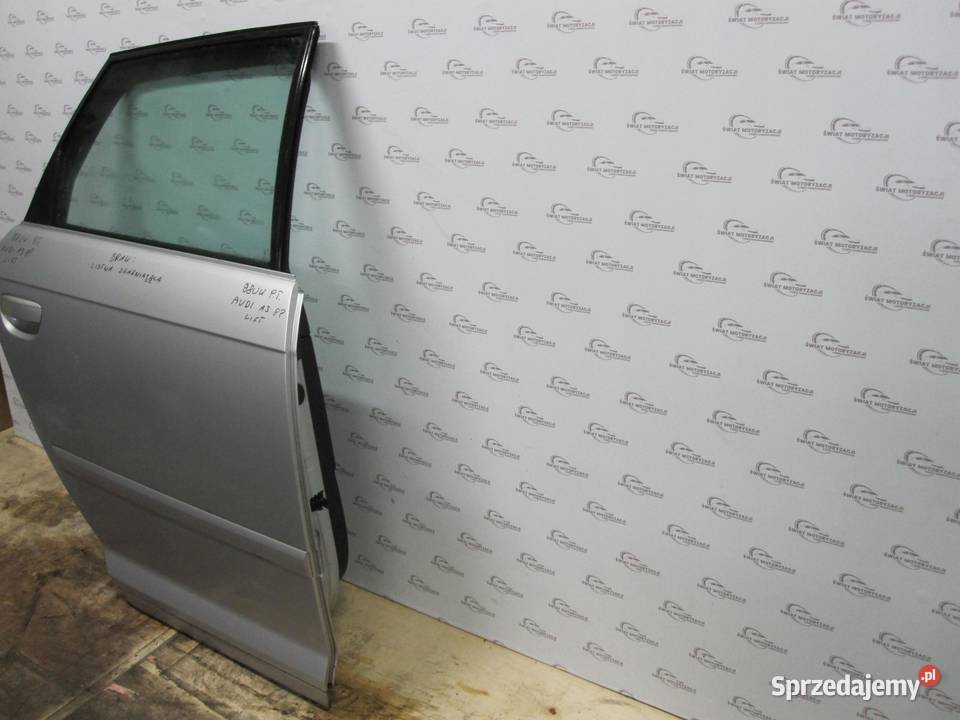 AUDI A3 8PA LIFT 09r drzwi prawe tył sprzedam