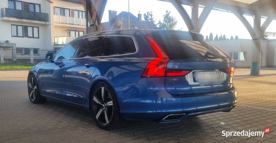 VOLVO V90 RDesign Salon Polska radio Sędziszów Małopolski