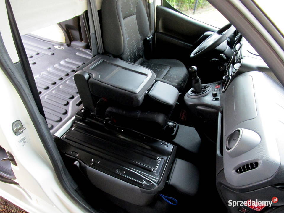 CITROEN BERLINGO 16 HDI 75 3 OSOBOWY NOWY Kościerzyna