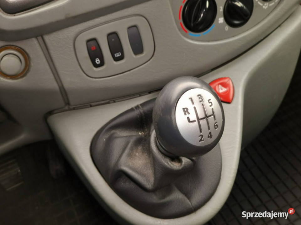 Opel Vivaro 20 CDTi Lift Klima Alu I 20012014 małopolskie Nowy Sącz