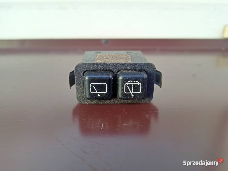 BMW E30 przycisk przełącznik spryskiwacza szyby łódzkie Sieradz