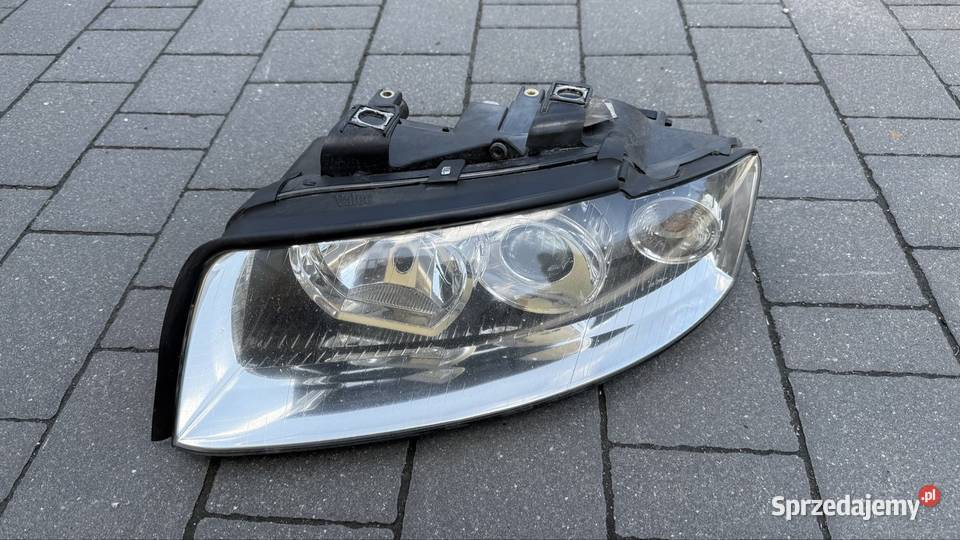 Lampa lewa przód Audi a4 B6 reflektor lewy lewe