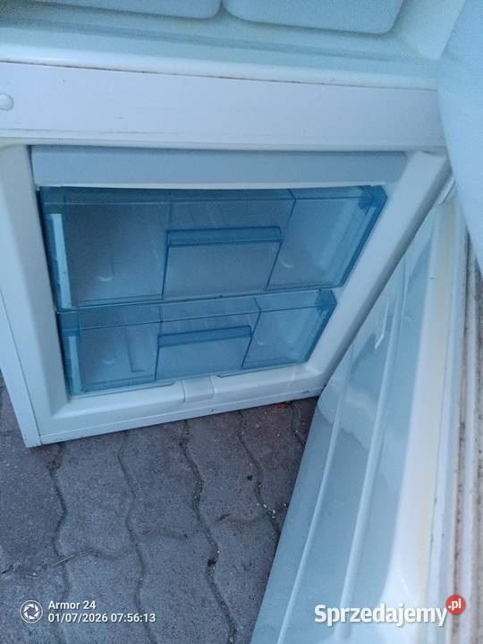 Lodówka polar 147 wys 147cm Krze Duże