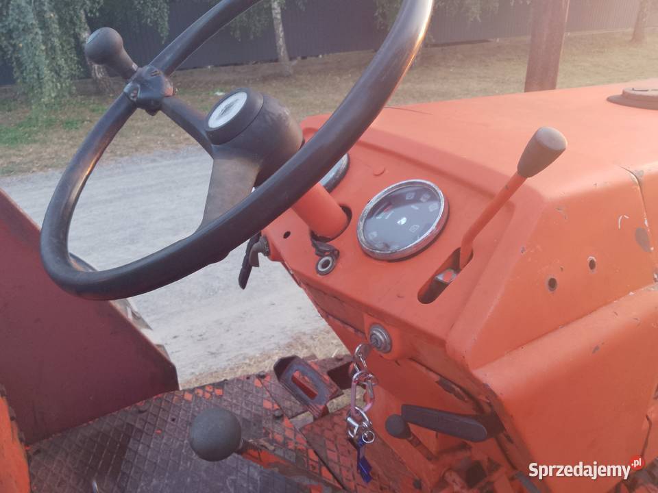 Traktor ciągnik RENAULT 94