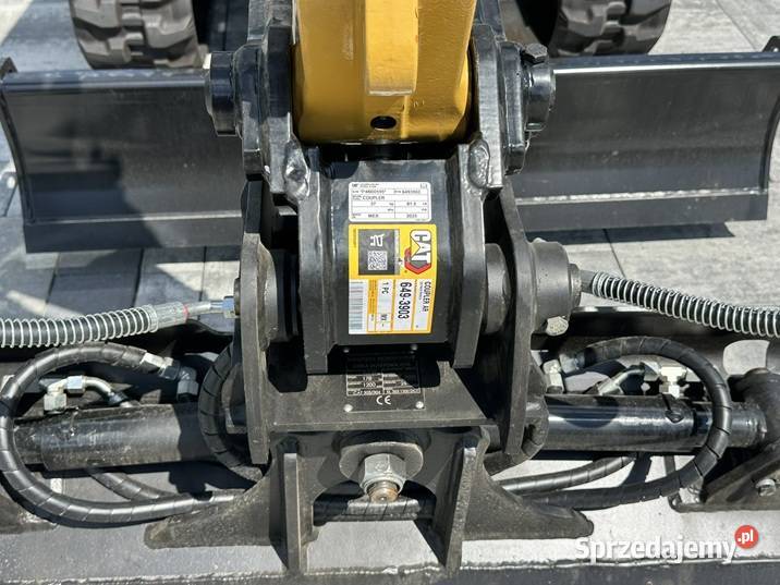 FABRYCZNIE NOWY CAT 303 CR Tuliszków