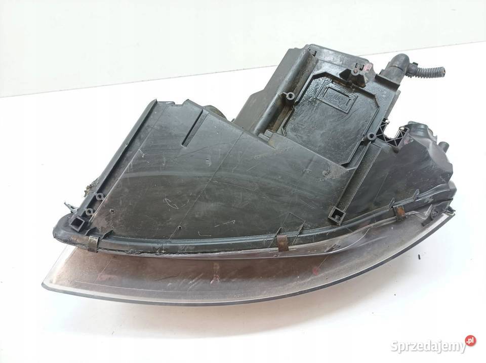 LAMPA PRZÓD PRAWA EU 0301206202 Audi A3 II