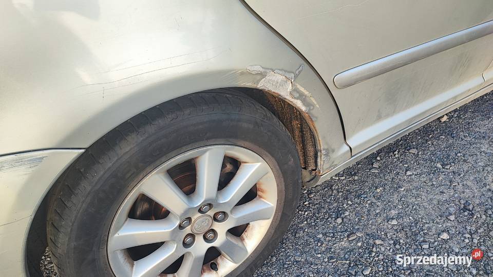 Toyota Avensis 18 VVti LPG benzyna+LPG Lubartów sprzedam