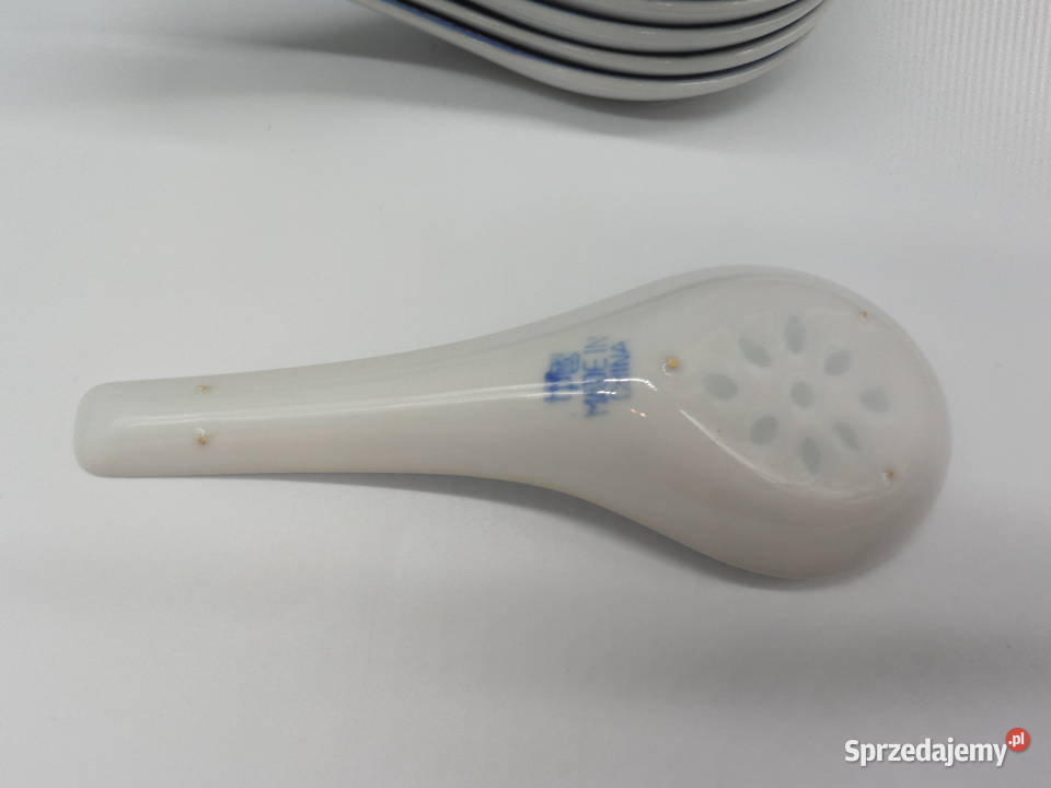 Chińskie porcelanowe łyżki 8 porcelana ryżowa sprzedam