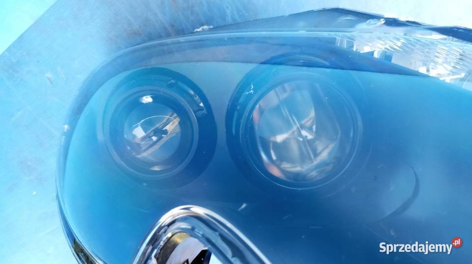 LAMPA PRAWY PRZÓD EU XENON ASTON MARTIN VANTAGE osobowe Nowy Tomyśl