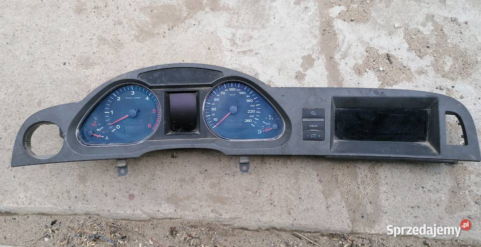 Licznik Zegar Panel Audi A6 C6 osobowe Pozostałe Pogorzelec