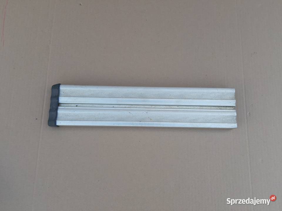 VOLVO FH4 OSŁONA MIĘDZYOSIOWA PANEL LISTWA Trzciel