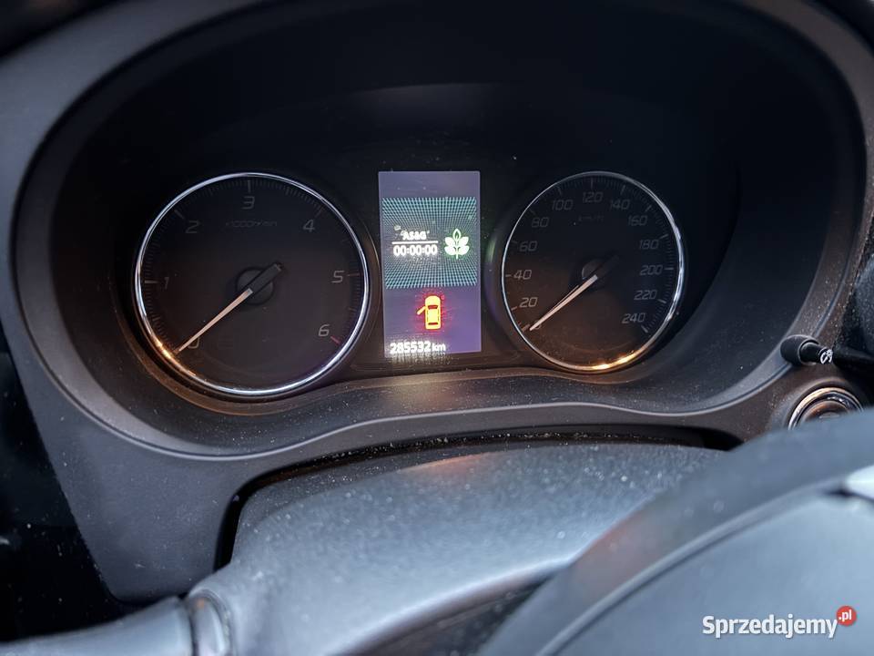 Mitsubishi outlander krajowy bezwypadkowy Motoryzacja Dąbrowa Górnicza