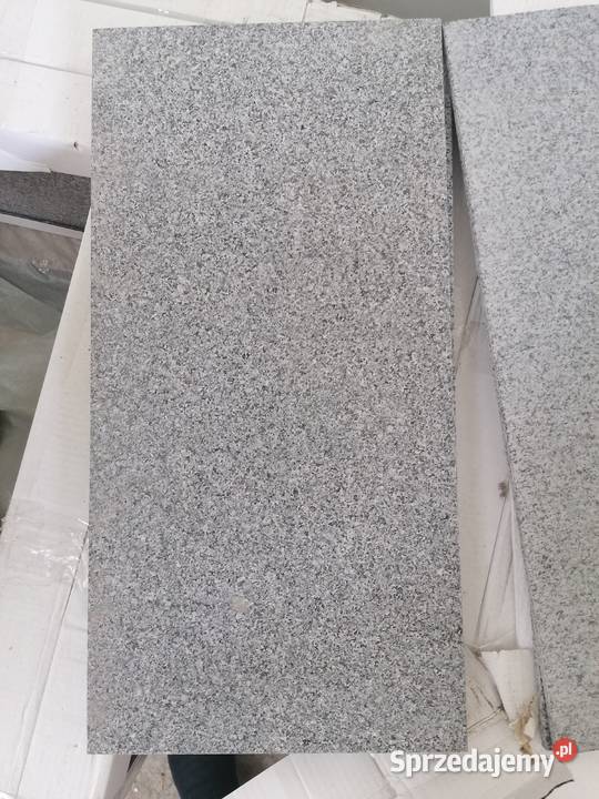 Płytka granitowa G654 Padang Dark 61x305x1 Przemyśl
