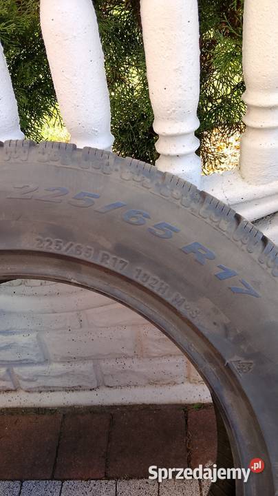 Sprzedam opony zimowe Pirelli 17 Kotlin