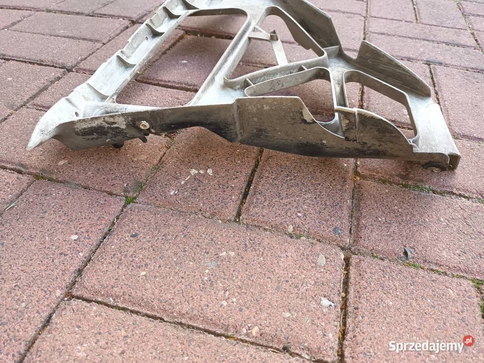 Ford focus mk2 kombi lewy ślizg zderzaka tylnego Zderzaki Części samochodowe Poznań