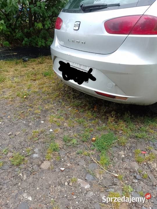 Seat leon skóry 2010 diesel 16 105 diesel Tenczynek