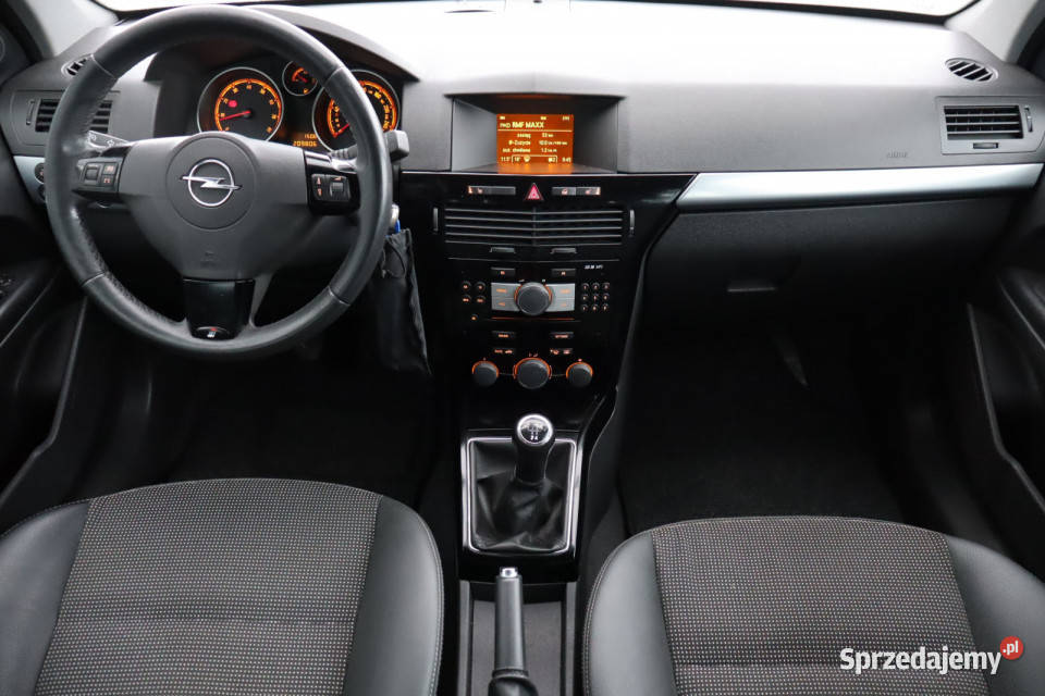 Opel Astra 18 16V przyciemniane szyby śląskie