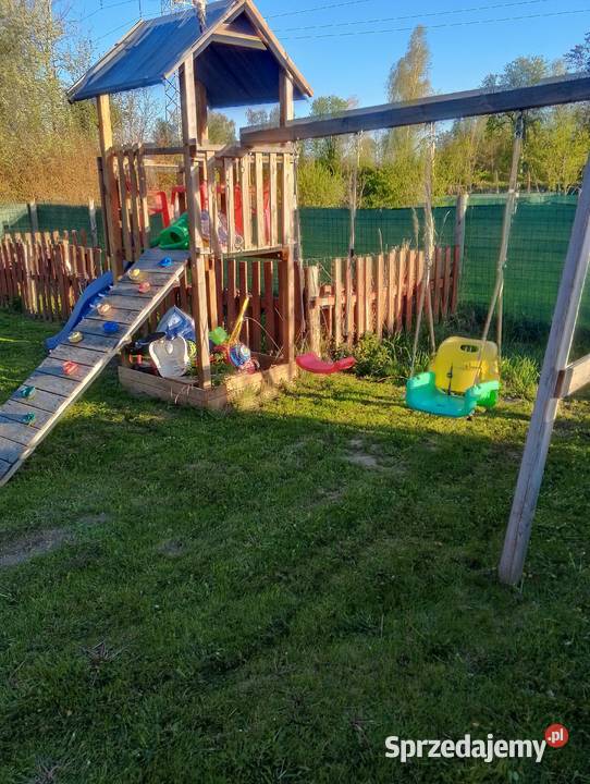Działka Rod 20m Ostrowiec Świętokrzyski