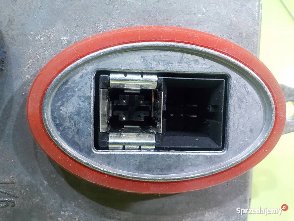 BMW E92 LIFT 20D AUT 10r 2D przetwornica XENON osobowe Suków