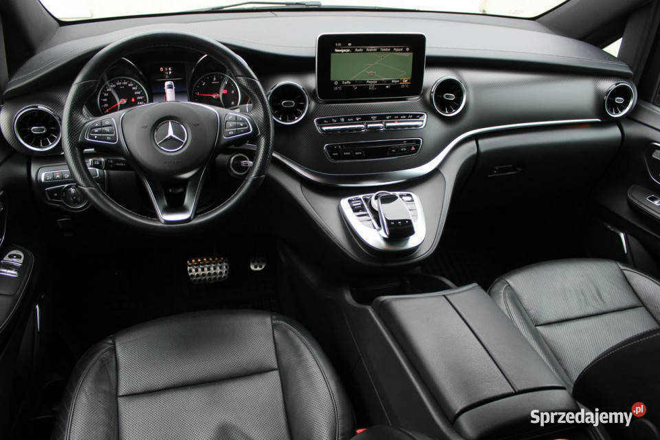 Mercedes V 300 Avantgarde V300 AMG 4Matic Rok produkcji 2019 Sokołów
