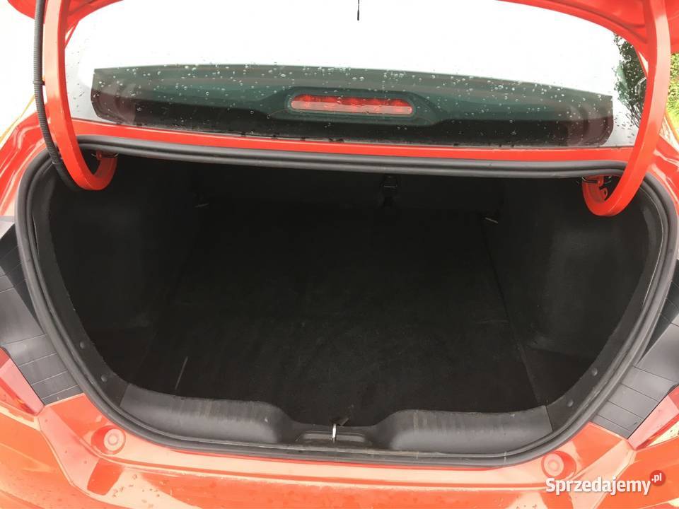Wynajem Wypożyczalnia aut Fiat Tipo Wynajem pojazdów Szczecin