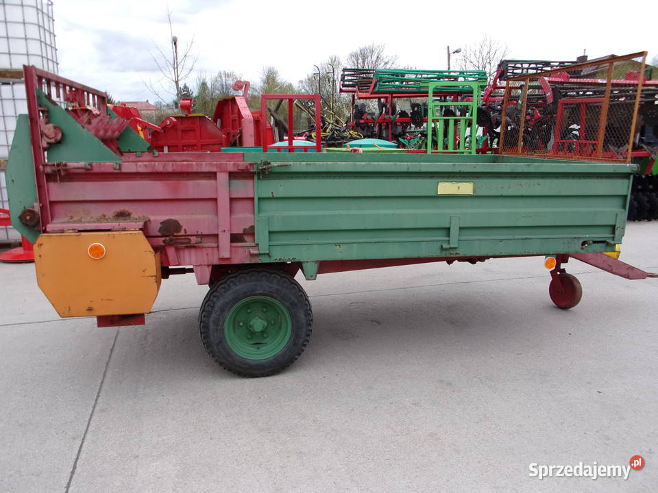 Rozrzutnik obornika przyczepa 30 tony dostępny w łódzkie Opoczno