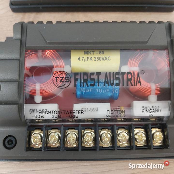 Nowe zwrotnice 2 drożne car audio first Austria Bydgoszcz sprzedam