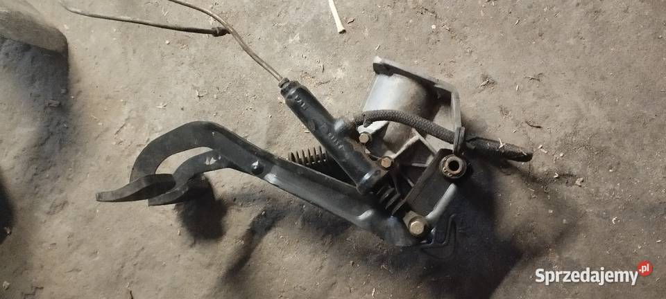 Pedał hamulca Mercedes w 123 24D Tarnów sprzedam