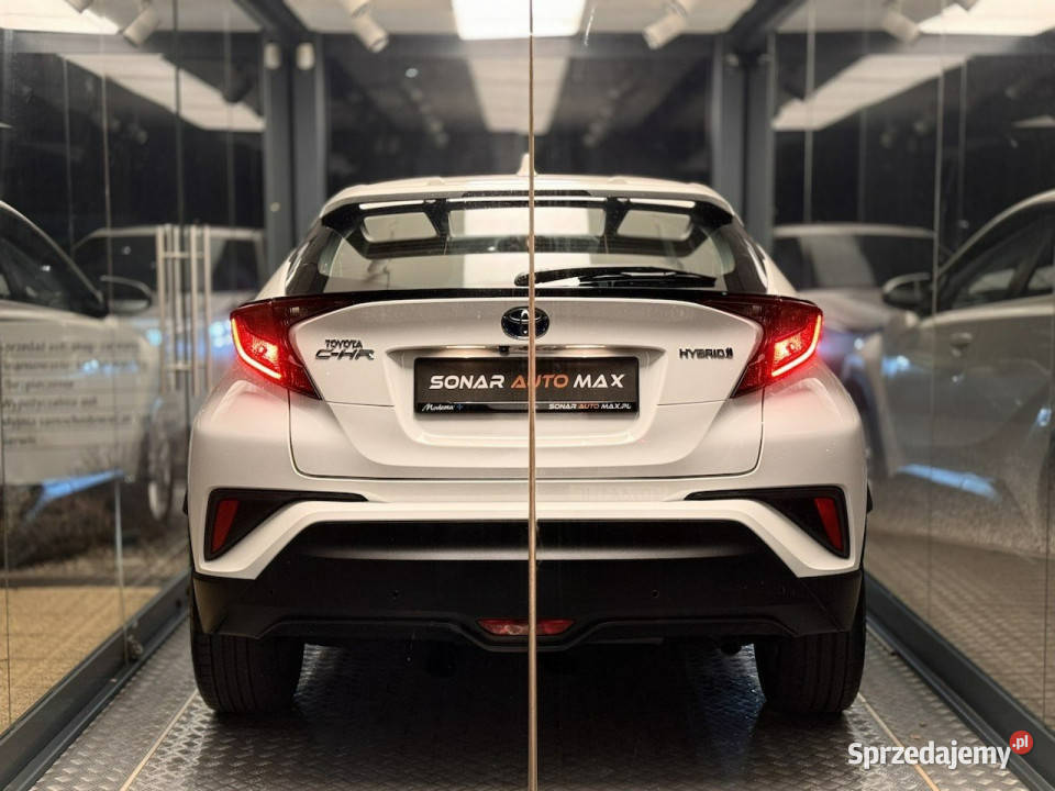 Toyota CHR CHR 18 ElHYBRID Active bezwyp IIkmpl światła przeciwmgielne C-HR