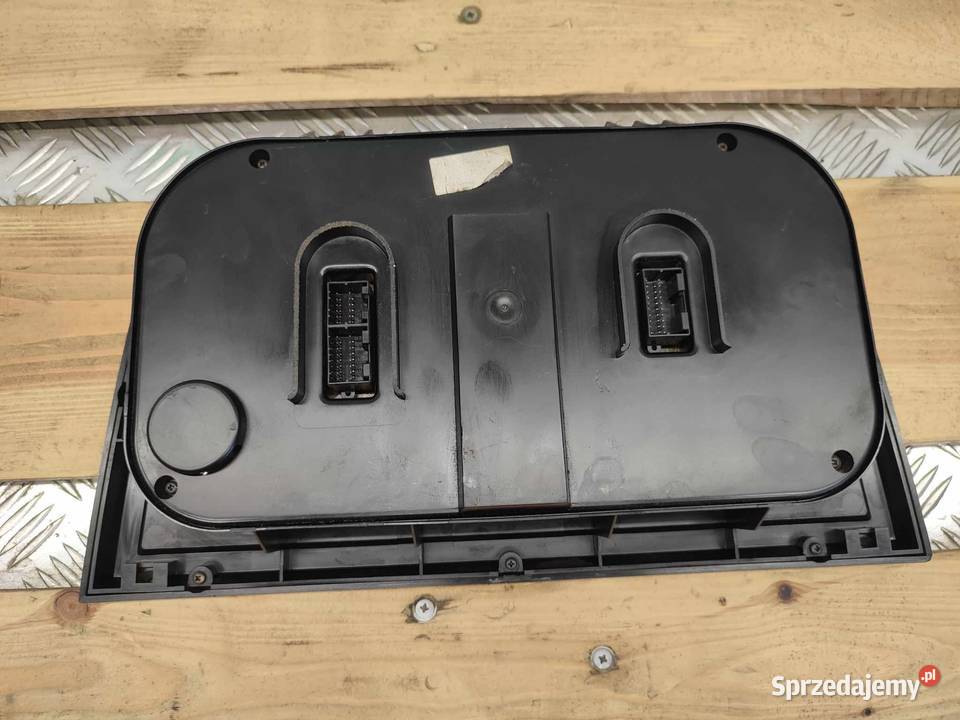 Zegary licznik Case MXM 190 Wilkowo sprzedam