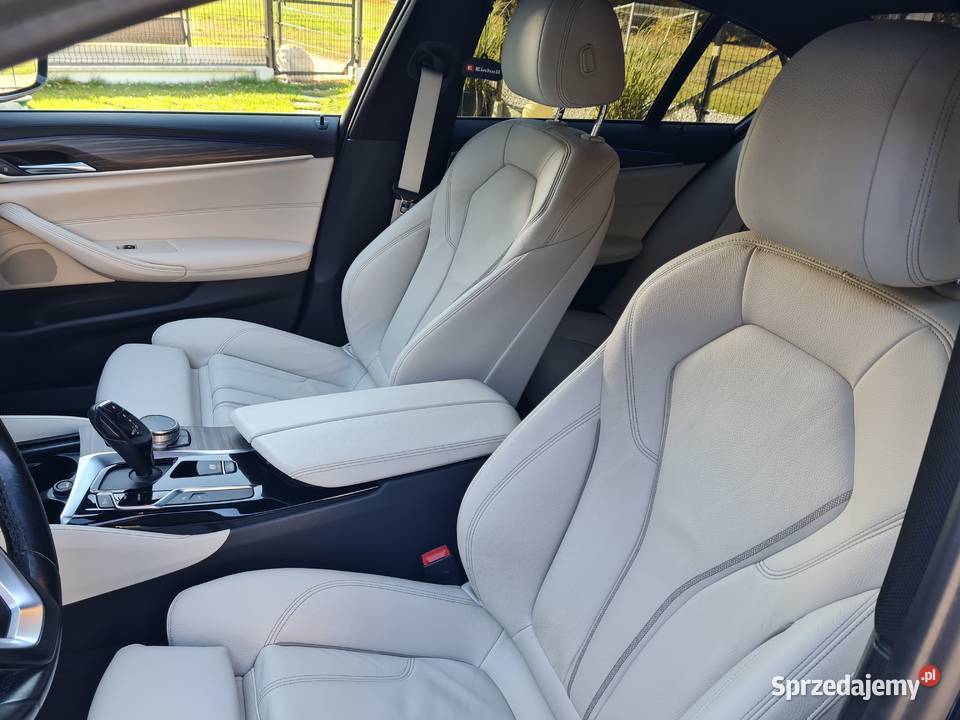 BMW 5 4x4 XDrive salon ory przebieg koła Seria 5 Skomlin