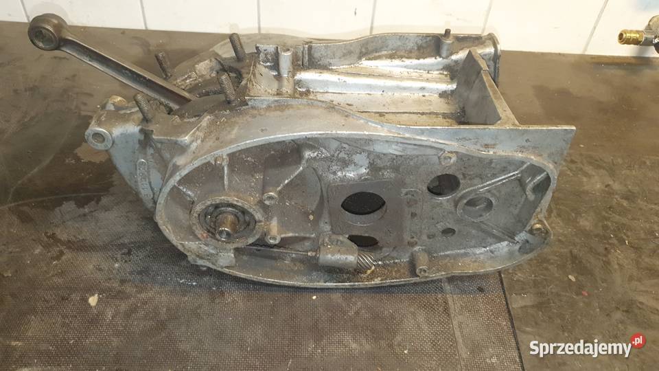 IŻ PLANETA Silnik kartery wał cylinder zamiana Dobrzejów