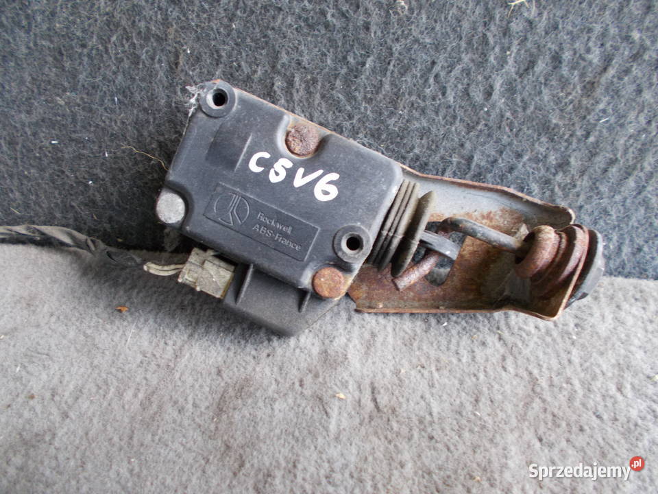 citroen c5 30 v6 02r centralny zamek klapki Zamość