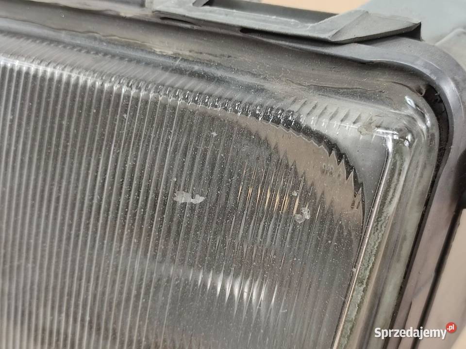 LAMPA LEWY PRZÓD MERCEDES W124 12957900 HELLA