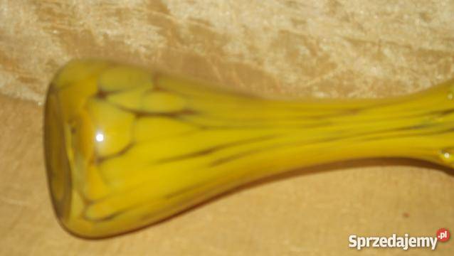 Piękny żółty wazon ze szkła artystycznego PRL Inowrocław