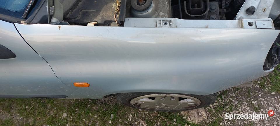 Renault Thalia clio błotnik prawy Morawica