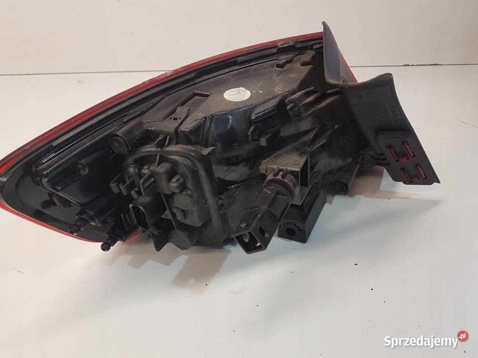 LAMPA PRAWY TYŁ AUDI A3 8V SPORTBACK 8V4945096C Części samochodowe